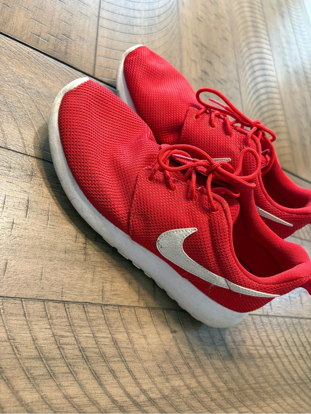 Nike Red Roshe Runs